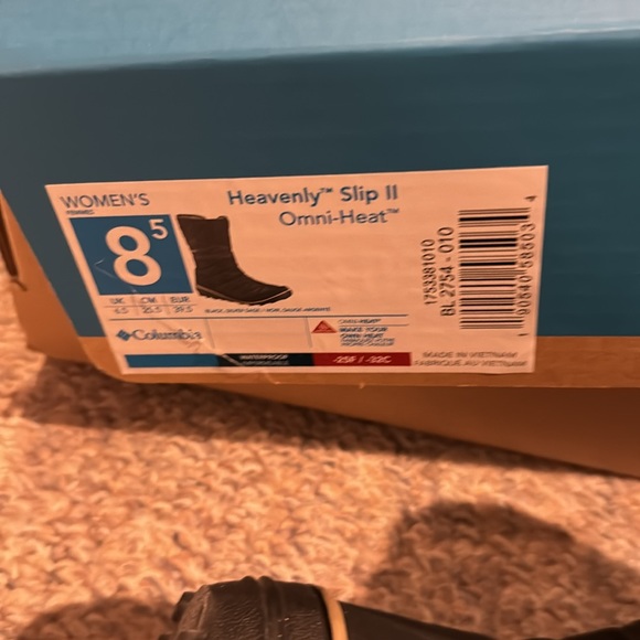 EUC Columbia insulated women’s boots sz 8.5M. - Picture 4 of 5